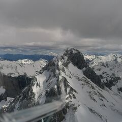 Verortung via Georeferenzierung der Kamera: Aufgenommen in der Nähe von Gemeinde Schoppernau, Österreich in 2400 Meter